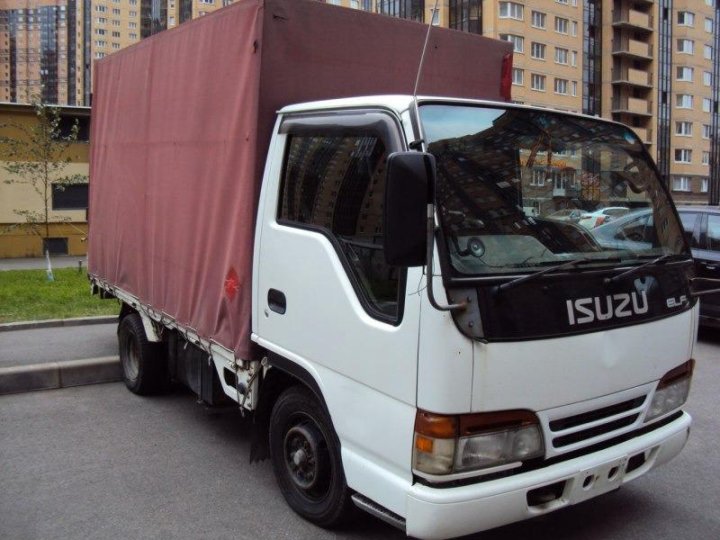 Исузу эльф новокузнецк. Isuzu Elf 1993. Isuzu Elf 2016. Isuzu Elf 250. Isuzu Elf тент.