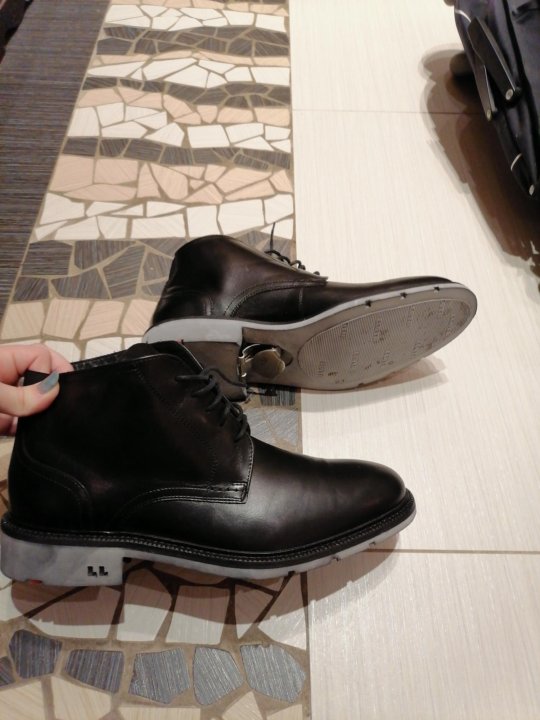 Lloyd(зимние ботинки с подковой) – купить в Москве, цена 25 000 руб., датаразмещения: 10.09.2023 – Обувь