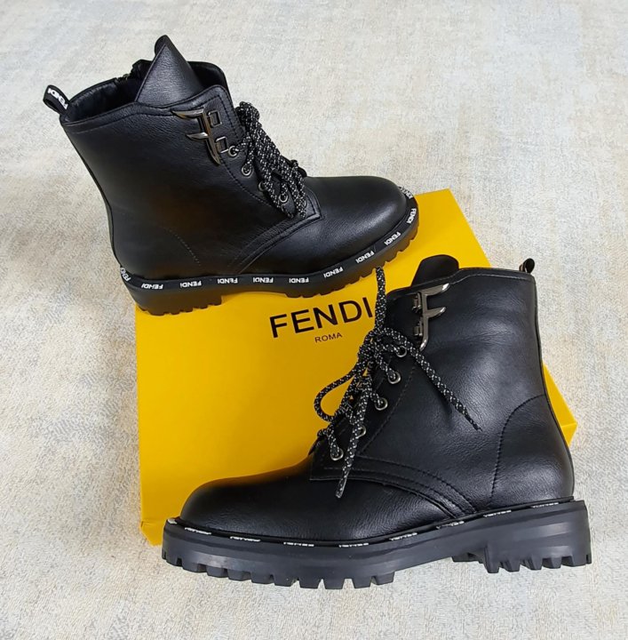 Ботинки fendi