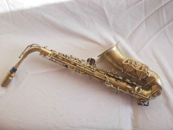 Саксофоны yanagisawa. Саксофон yanagisawa t-4. yanagisawa a4. yanagisawa n-a66 саксофон фото.