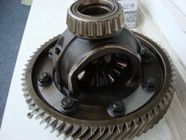 Дифференциал vw golf 4. Vw дифференциал. Фольксваген джетта 2007 blf дифференциал артикул. 02k409121j. Дифференциал механизм.