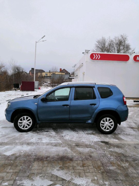 Ниссан с пробегом татарстан. Renault Duster красный. Рено Дастер красный. Цвет краски 21в красный тореадор Рено Дастер. Красный Дастер фото.