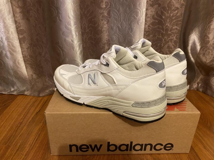 new balance m991whi