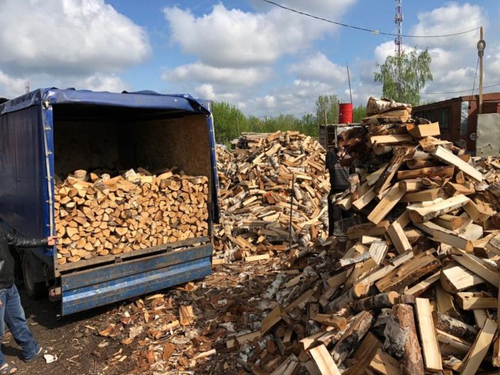 коломна дрова березовые. коломна дрова березовые. дрова береза. березовые дрова. дрова берёзовые колотые.