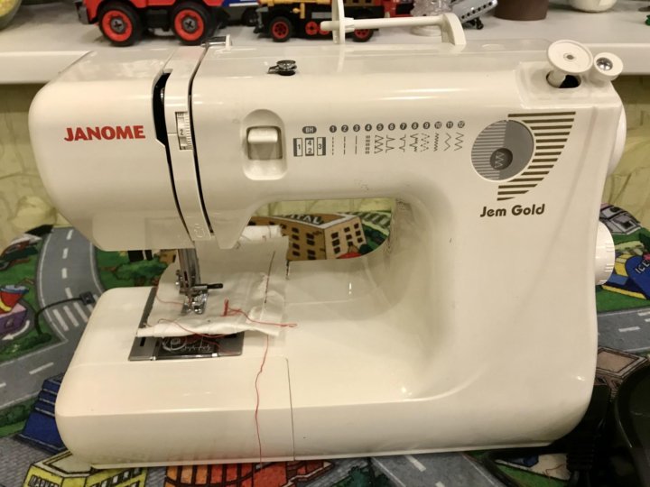 Janome ami 25s