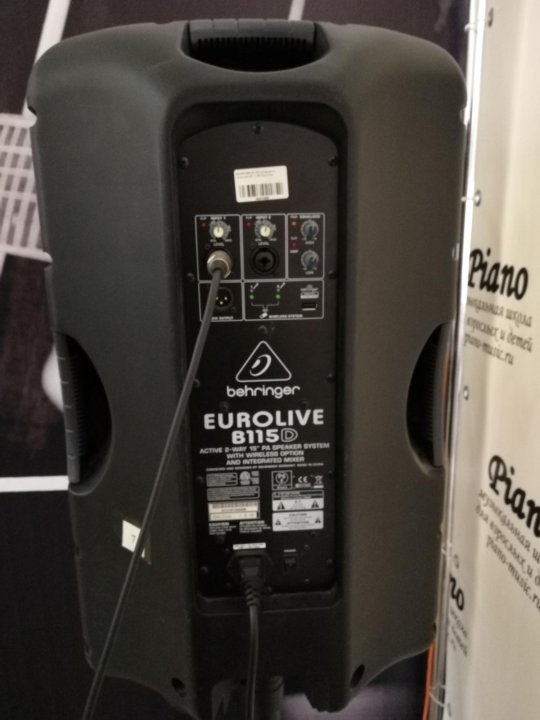 Eurolive b115d. Акустическая система Behringer EUROLIVE b115d. Колонки Behringer b115d. Активная колонка Behringer b115d. Акустическая система EUROLIVE b115 b115.