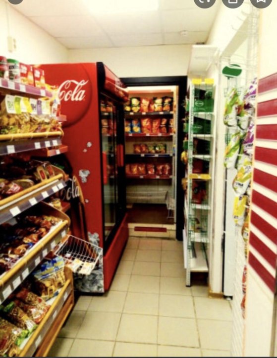 Москва аренда продуктовый. Аренда магазина. Аренда помещений под продуктовый магазин в москве jn 250 v2. Баксан магазин. Аренда помещения под магазин.