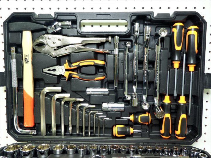 Инструменты tools отзывы. Набор инструментов GS TLB Tools 142 предмета. TLB 132 набор инструментов. SATA GS TLB Tools 132. Набор инструмента Tools 132 предметов.