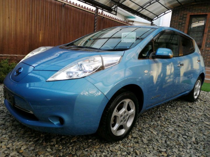 Nissan Leaf 2011