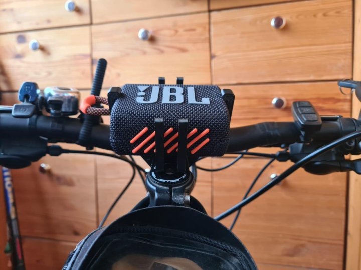 Крепление для JBL Flip 5