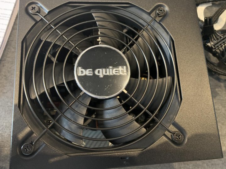 Be quiet 600w. Be quiet Power 9 600w. Be quiet! System Power 9 600w. Блок питания be quiet 9 600w.