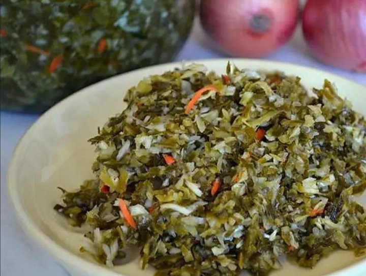 Крошево для серых щей. Щи на зиму. Как приготовить крошево из зеленых листьев капусты. Как приготовить крошево из зеленых листьев капусты. Как приготовить крошево из зеленых листьев капусты.
