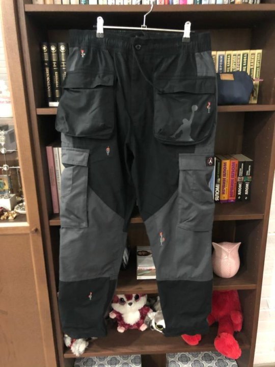 travis scott jordan cargo pants