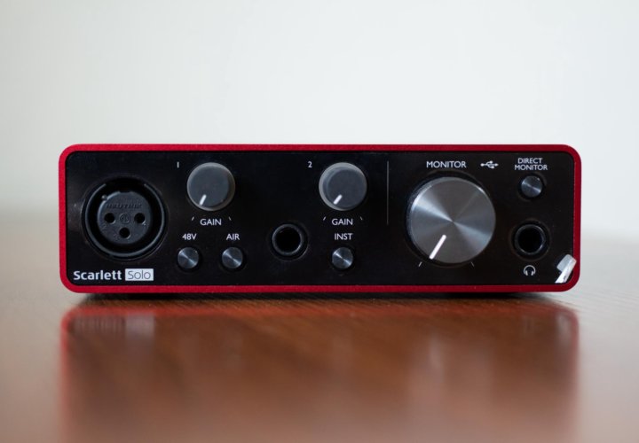 Внешняя звуковая карта focusrite scarlett solo 3rd gen