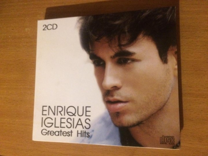 Энрике иглесиас альбомы. Enrique Iglesias обложка 1995. Энрике Иглесиас обложка. Enrique Iglesias обложка Enrique. Enrique Iglesias обложки альбомов.