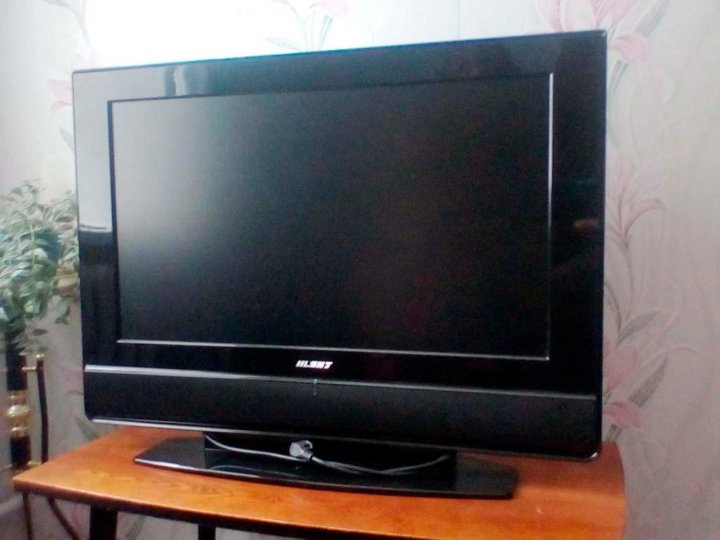 Купить телевизор на авито новосибирск. Продается телевизор. Телевизоры с рук. Бэушный телевизор. Отдам даром телевизор.