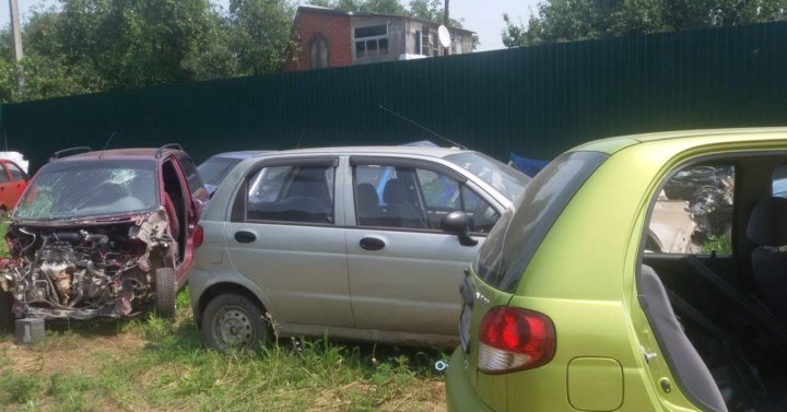 Авторазборка Матиз. Авторазборка Daewoo Matiz на Сусанина 21. Коряжма Котлас авторазборки коробка Дэу матиза.