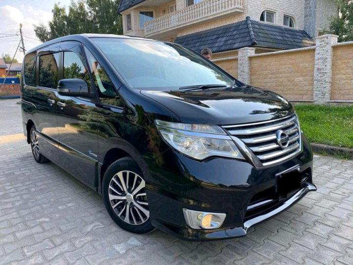 Nissan Serena c26