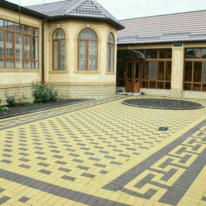 Плитка для двора каменный цветок. Узор из плитки на полу. Плитка в ингушетии. Плитка в ингушетии. Кафель в ингушетии.