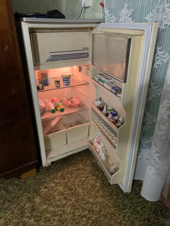 Холодильник МИНСК 12Е – купить в Можайске, цена 8 000 руб., продано 19 июня  2022 – Холодильники