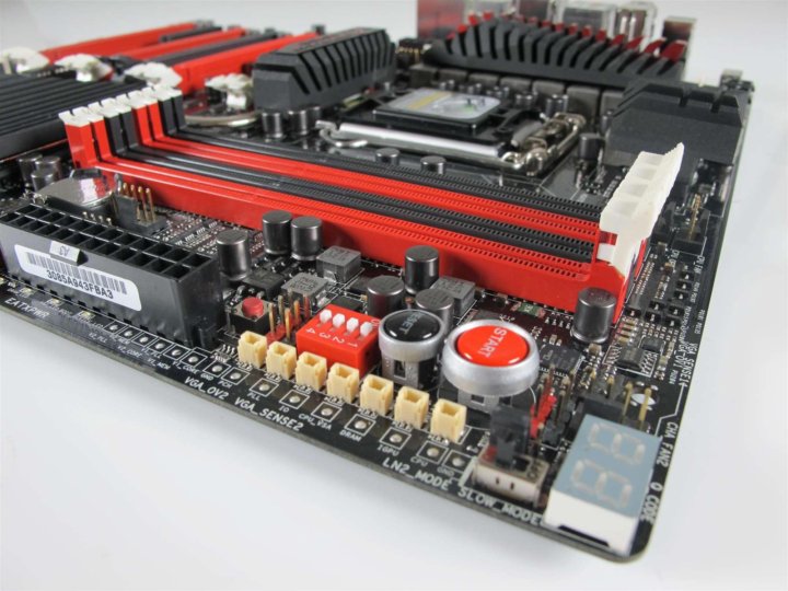 Asus extreme. ASUS Maximus v extreme lga1155. ASUS Maximus 5 extreme. ASUS Rampage extreme 1155. ASUS Maximus am3+.