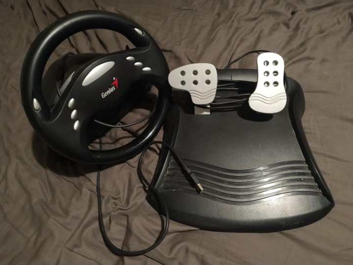 Genius twinwheel f1. Руль гениус trio racer f1. Руль гениус speed wheel. Руль педали genius. Genius speed wheel 5 pro.