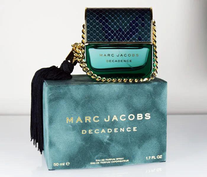 Marc jacobs decadence. Marc Jacobs Divine Decadence. Набор Marc Jacobs Fragrances Decadence.