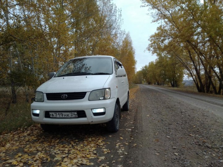 Peugeot partner 1.4 МТ, 2010, 280 000 км.