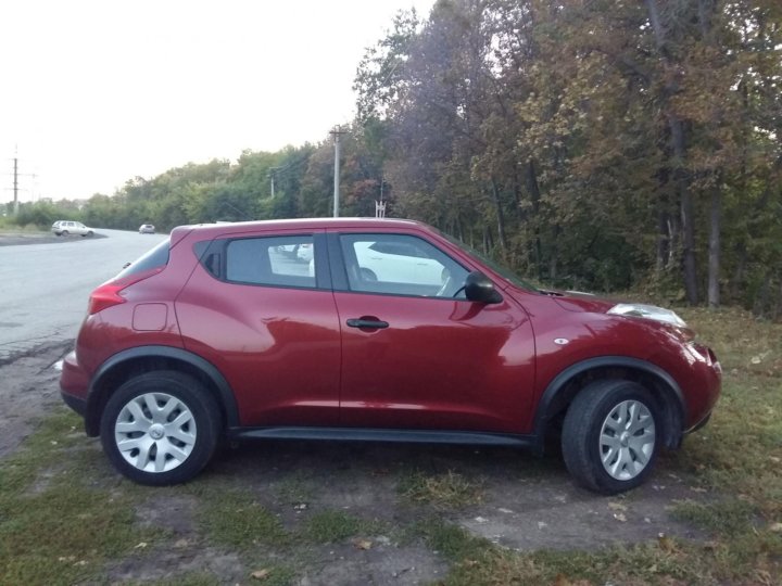 Ниссан легковой до 3000000. Ниссан жук на механике. Nissan juke f15. Nissan juke красный продаю. Nissan juke 2022.