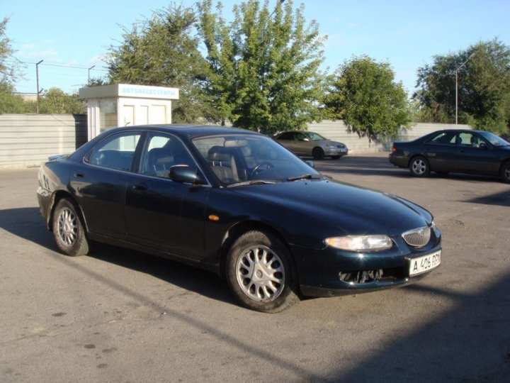 Аудиотехника и мультимедийные опции Mazda Xedos 6