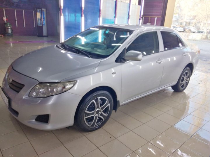 Тойота королла 2007 1.6. Тойота Королла 2007 на дисках серебристый. Toyota Corolla 2007 цвета.