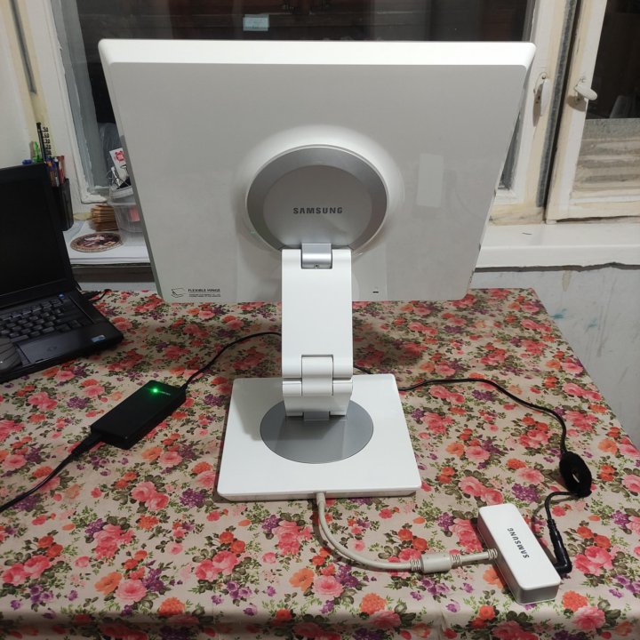 Samsung syncmaster 970p как разобрать подставку