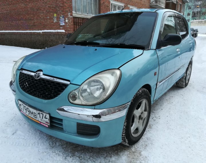 Тойота дуэт в новосибирске. Тойота дуэт 2001. Тойота дуэт в новосибирске. Тойота дуэт 2002 генератор где находится. Дайхатсу стория 2000.