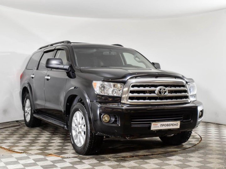 Toyota sequoia 5.7. Toyota Sequoia 2013. Тойота Sequoia 5.7.