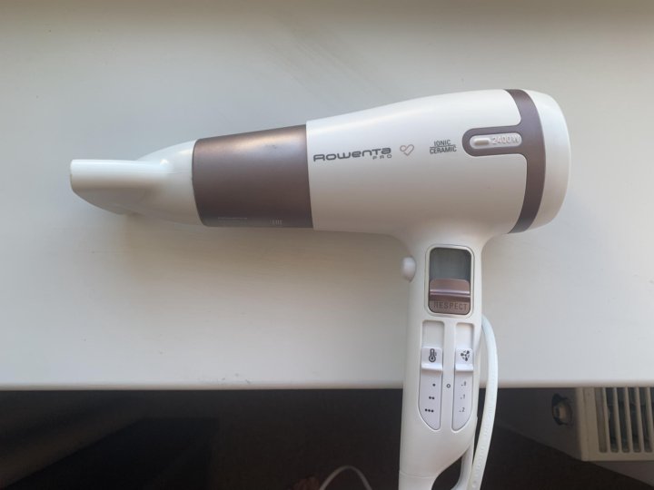 Фен Rowenta Premium Care Pro – купить в Владивостоке, цена 890 руб., дата  размещения: 12.01.2022 – Фены и укладка