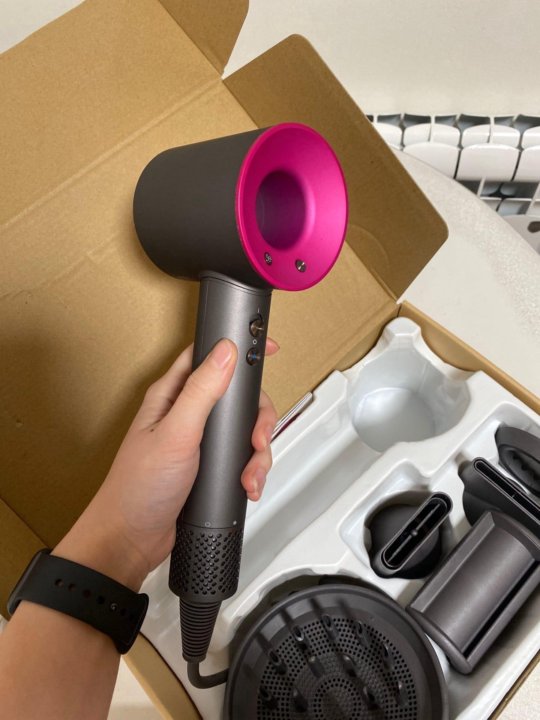 Фен аналог дайсона для локонов. Фен дайсон 2025. dyson фен новый 2025. новый фен дайсон 2025. фен дайсон аналог.