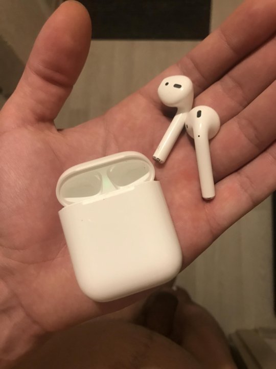 Air pods 2. Air pods 2 цены в Эстонии.