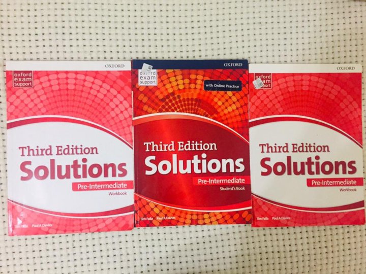 Solutions pre intermediate 3rd edition students book. Solutions pre-Intermediate 3rd Edition. Solutions pre-Intermediate 3 Edition. Third Edition solutions pre Intermediate Workbook. Solution Intermediate 3rd Edition отзывы.