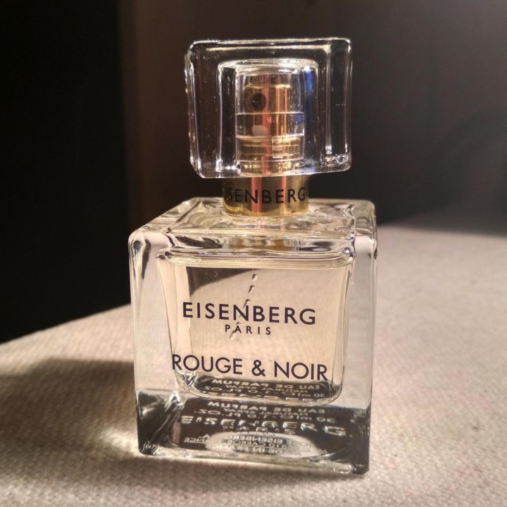 Eisenberg rouge noir