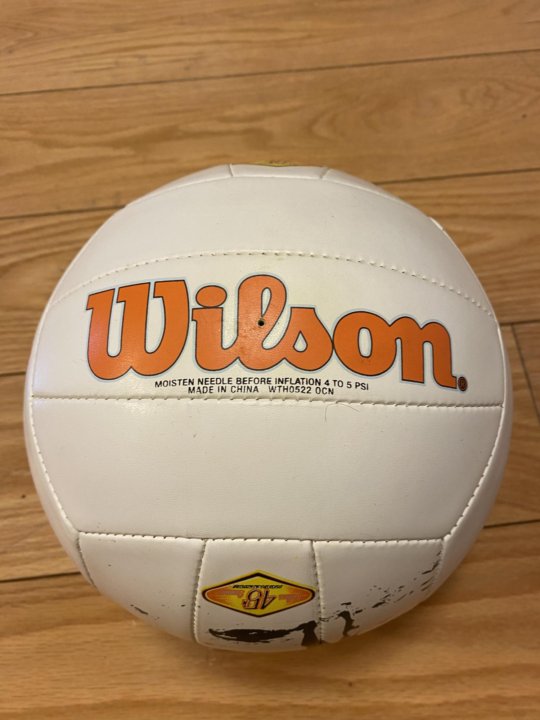 Волейбольный мяч Wilson