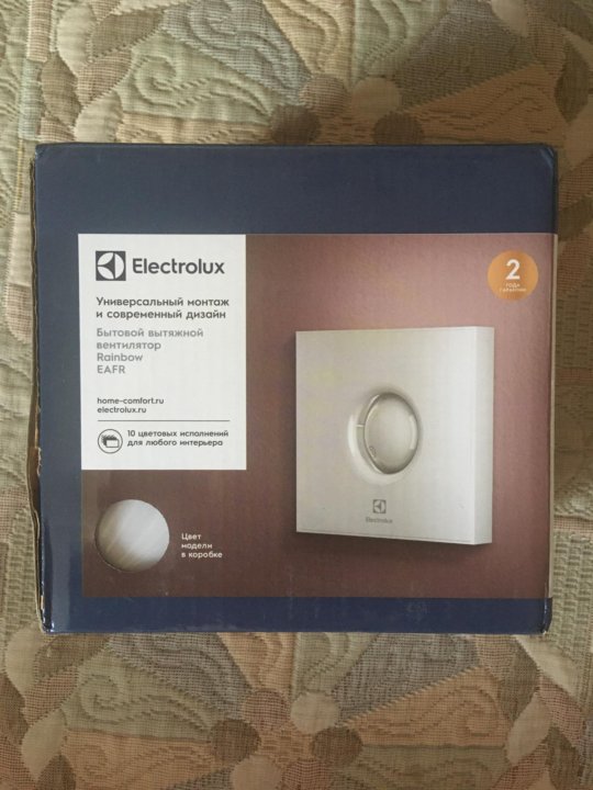 Electrolux eafr 100 white. Вытяжной вентилятор Электролюкс EAFR ,100. Electrolux Rainbow EAFR-100. Вытяжка для ванной Электролюкс черный EAFR 100. Вытяжной вентилятор Электролюкс Rainbow EAFR 100 стил.