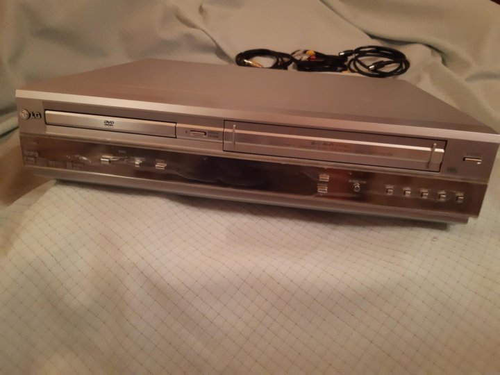 Lg dc90v9v9w белый. LG dc592w. LG DC-368. DVD/VHS-плеер LG DC-489. DVD/VHS-плеер LG DC-367.