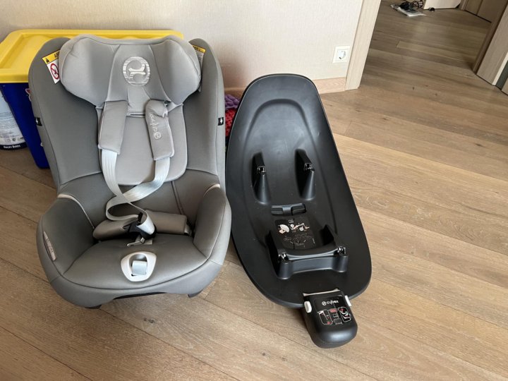 Cybex sirona m2 i size base m. Cybex sirona z2 and base. cybex sirona m2 ремонт.