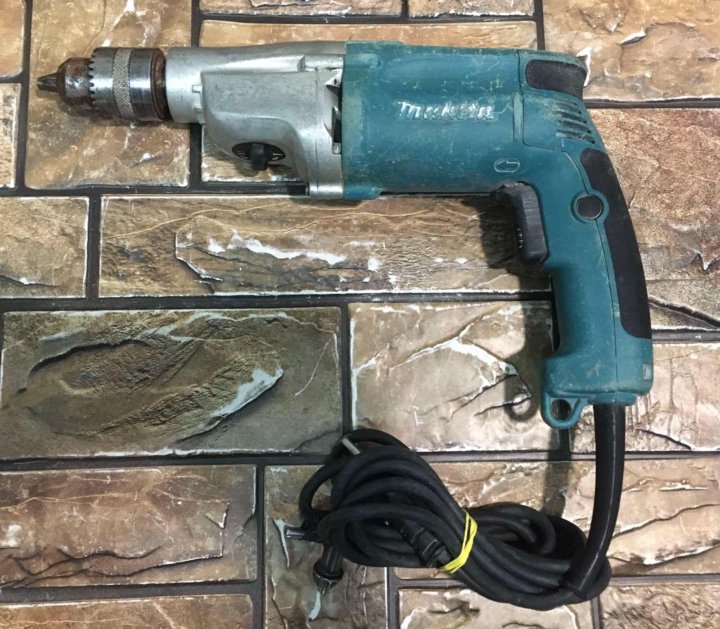 Дрель makita dp4010. Makita dp4010. Сабельная пила Tesla tr18dc.