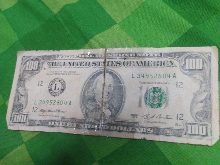 1993 доллара в рублях. 100 Долларов 1993 года. Купюра 100 долларов 1993. Доллар 1993 года. Банкнота 100 долларов 1993 год.