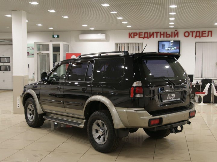 Купить Mitsubishi Pajero Sport 2006 Года