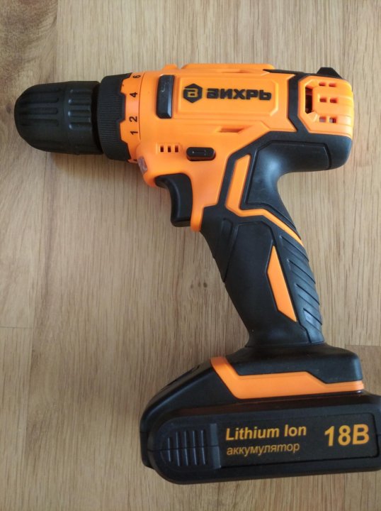 Шуруповерт вихрь 18 вольт. Аккумуляторная дрель-шуруповерт вихрь да-18л-2к. Аккумуляторная дрель-шуруповерт вихрь да-18л-2к. Вихрь 18 v шуруповёрт. Шуруповерт вихрь 18 вольт.