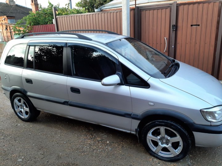 Opel Zafira 2002