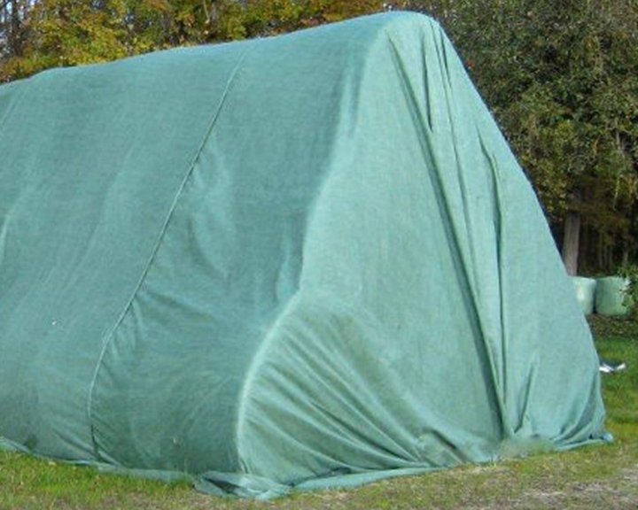 укрывной материал для скирдов сена. агро флис для сена. укрывной материал для сена. флис укрывной для сена. флис укрывной.