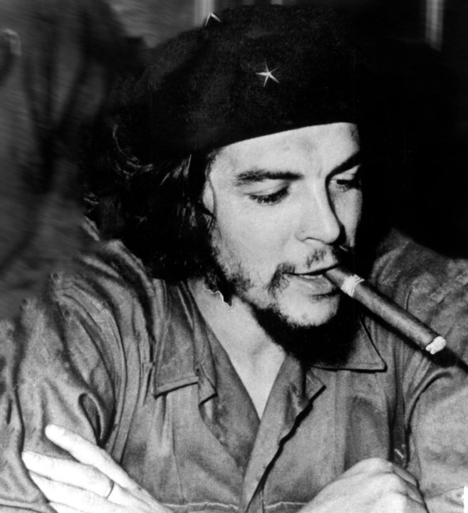 Эрнесто че гевара революционер. Куба революционер че гевара. Кто такой че гевара кратко. Кто такой че гевара кратко. Эрнесто че гевара.